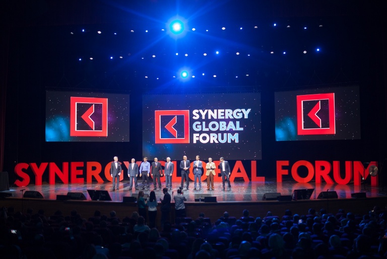 Synergy Global Forum - крупнейшем бизнес-форуме мира, который состоится в Москве в третий раз и пройдет с 27 по 28 ноября 2017 года в «Олимпийском».